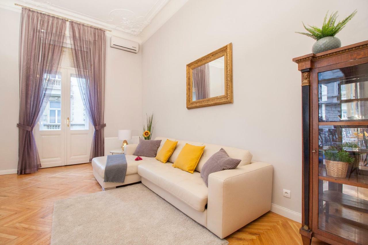 New York Palace View Apartment ブダペスト エクステリア 写真